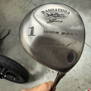 Golf driver barracuda gold RH
Graphite shaft
Used conditions